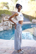 Load image into Gallery viewer, Denim N Diamonds Jeans