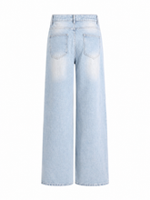 Load image into Gallery viewer, Distressed Jeans