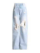 Load image into Gallery viewer, Distressed Jeans