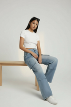 Load image into Gallery viewer, Cargo Pocket Jeans