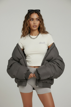 Load image into Gallery viewer, Cuci Fitted Essential Tee - Sandstone