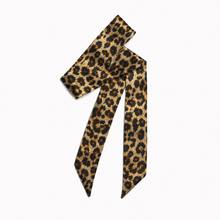 Load image into Gallery viewer, Classic Leopard Bag Scarf
