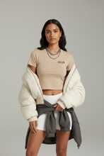 Load image into Gallery viewer, Cuci Fitted Essential Tee - Mocha Dust
