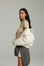 Load image into Gallery viewer, Cuci Fitted Essential Tee - Mocha Dust
