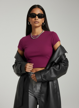 Load image into Gallery viewer, Short Sleeve Crop Top
